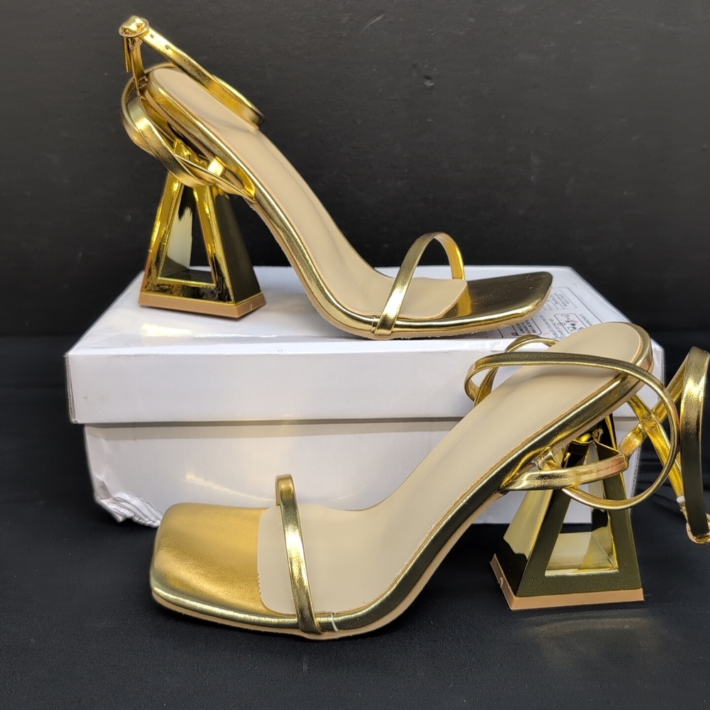 Shein Gold Tone Block High Heels Sandal EUr 39 Gold